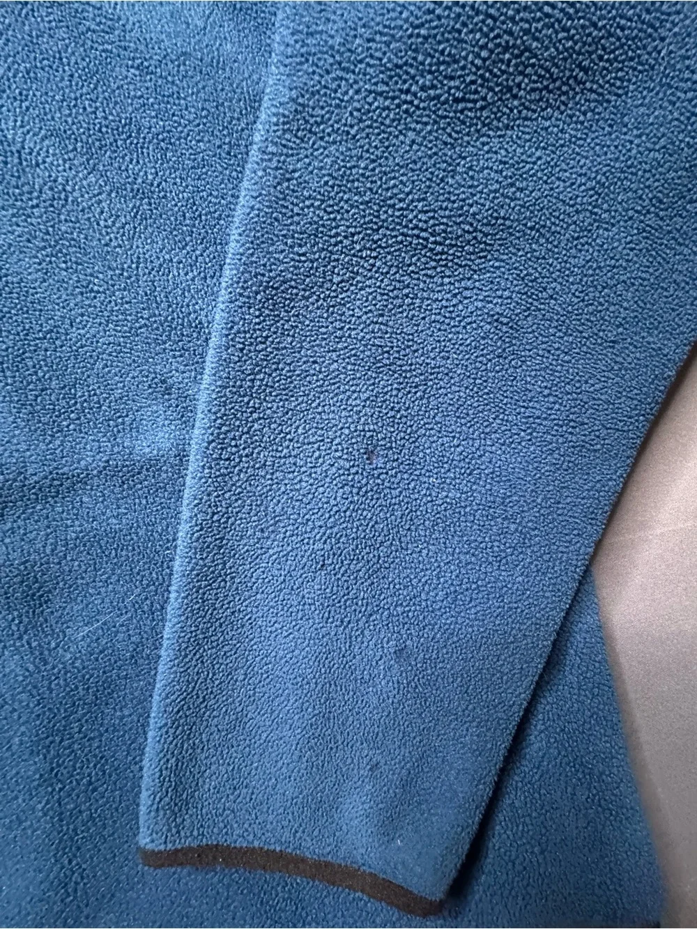The North Face blue and black polyester fleece jacket in size M 1260